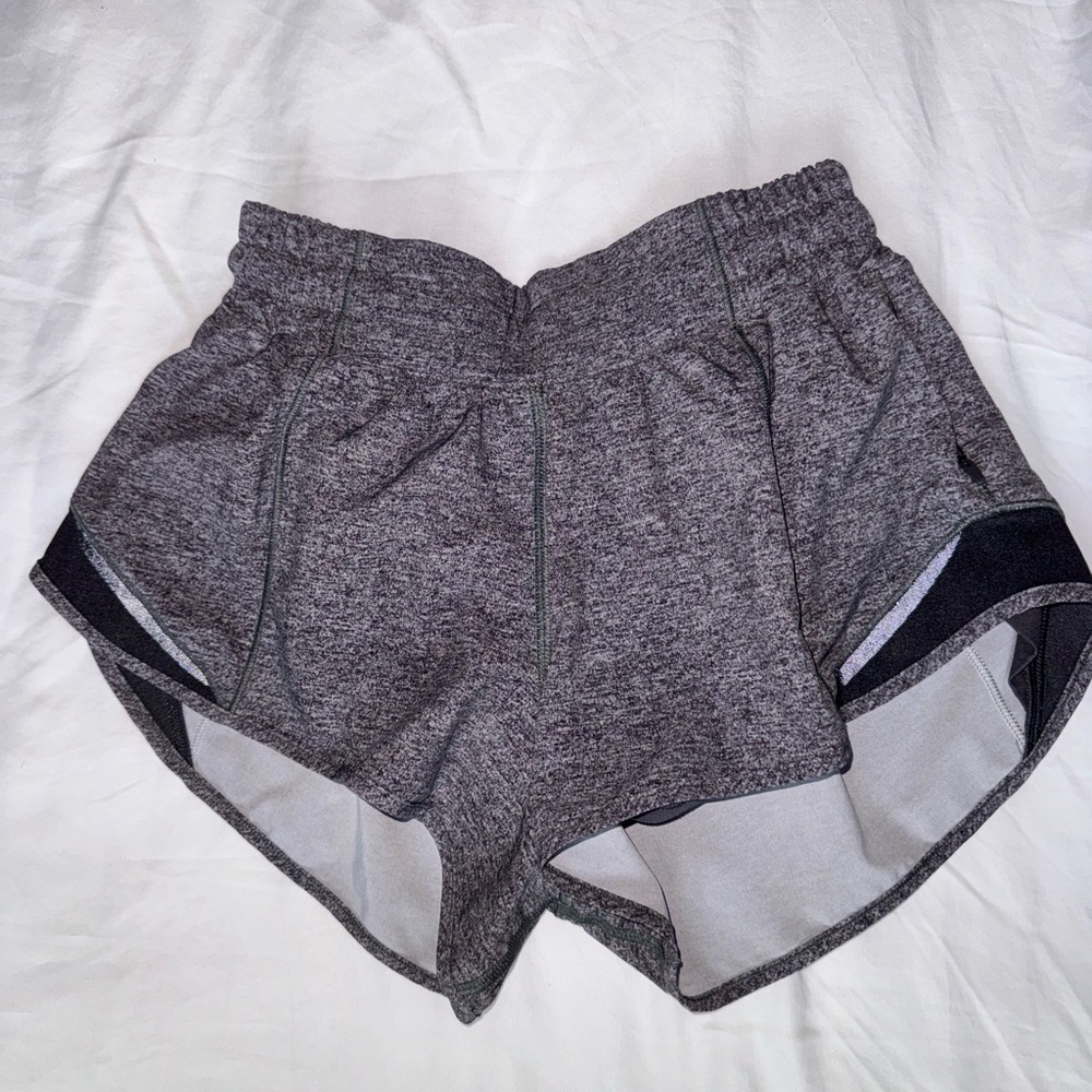 lululemon hotty hot shorts - gray 2.5” inseam